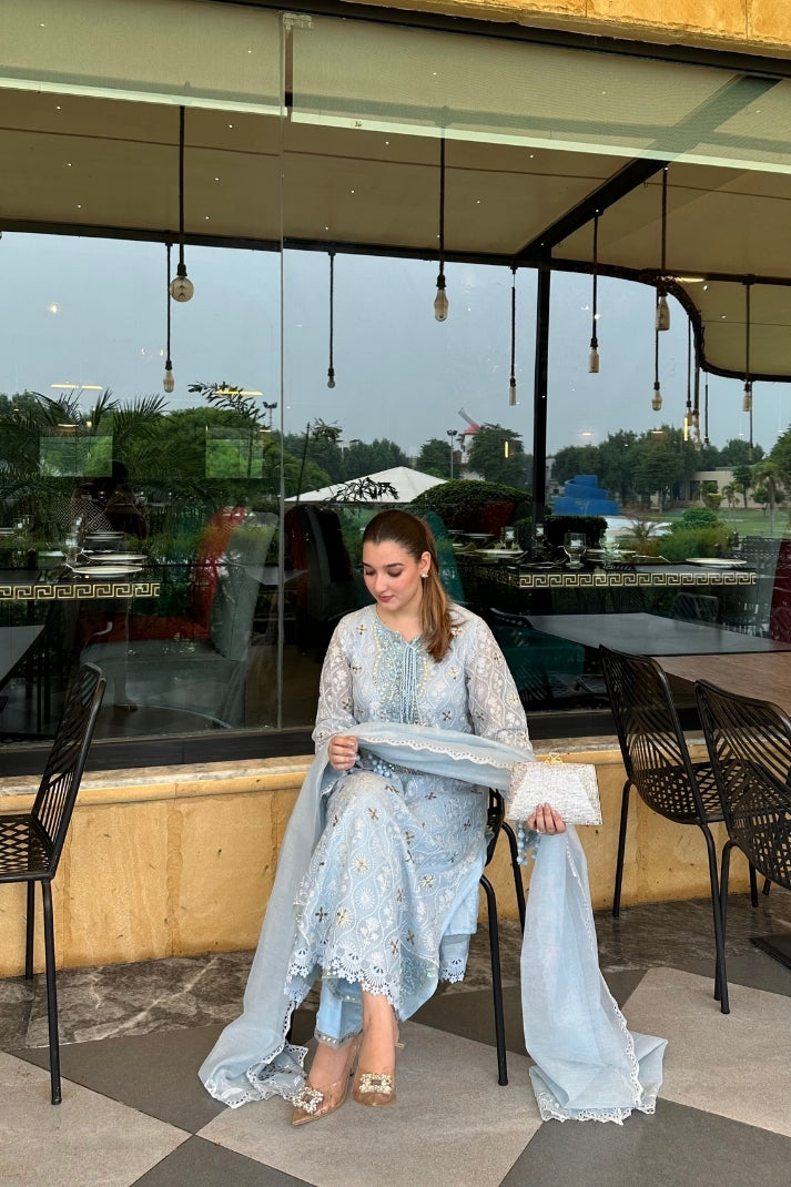 FROSTED SKY| TWILIGHT SOIREE | RJS PRET
