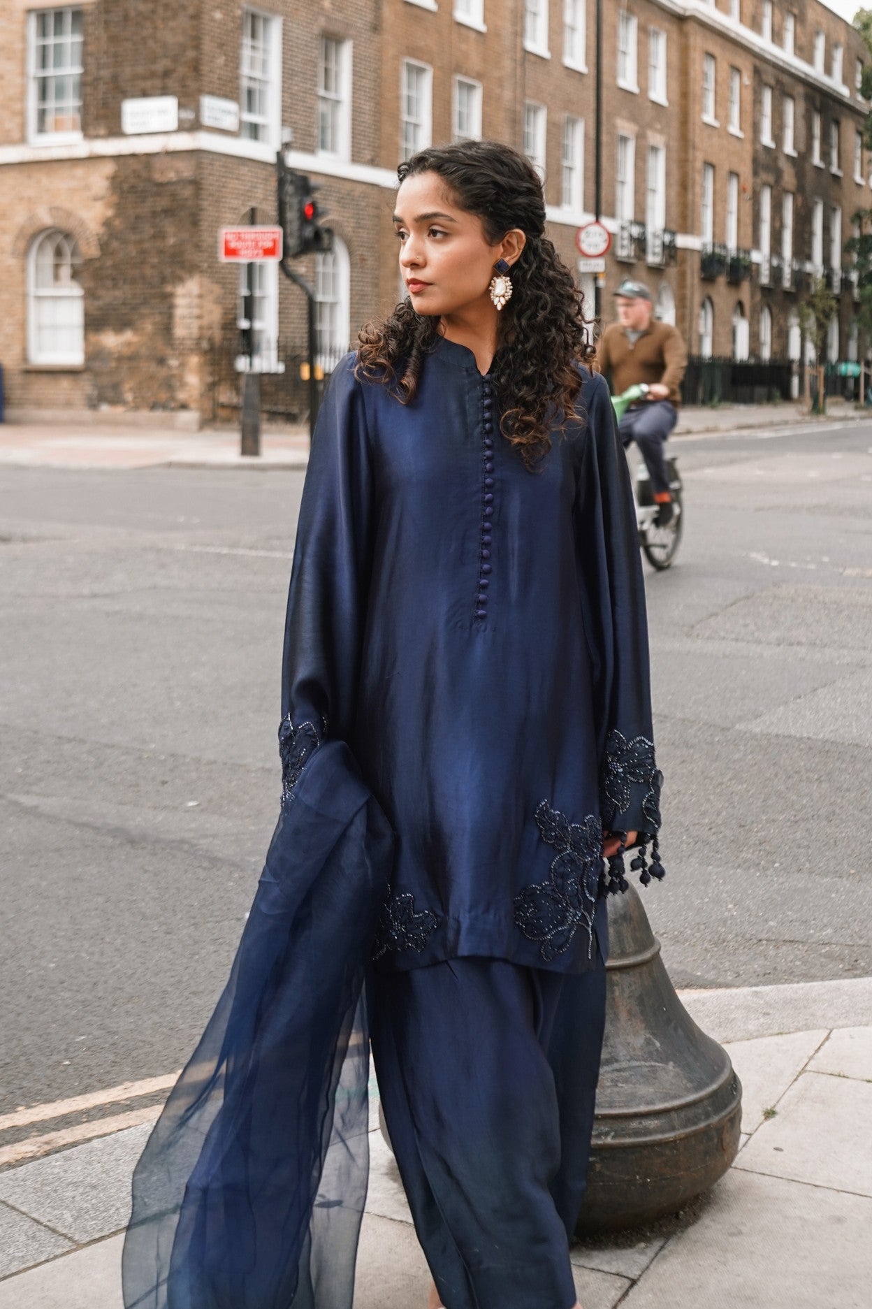 MIDNIGHT MUSE | A LA MODE| RJ’S PRET