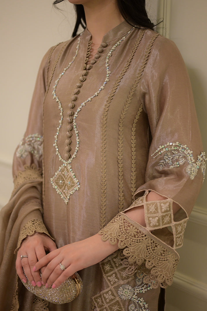 TAUPE | FESTAL| RJ’S PRET