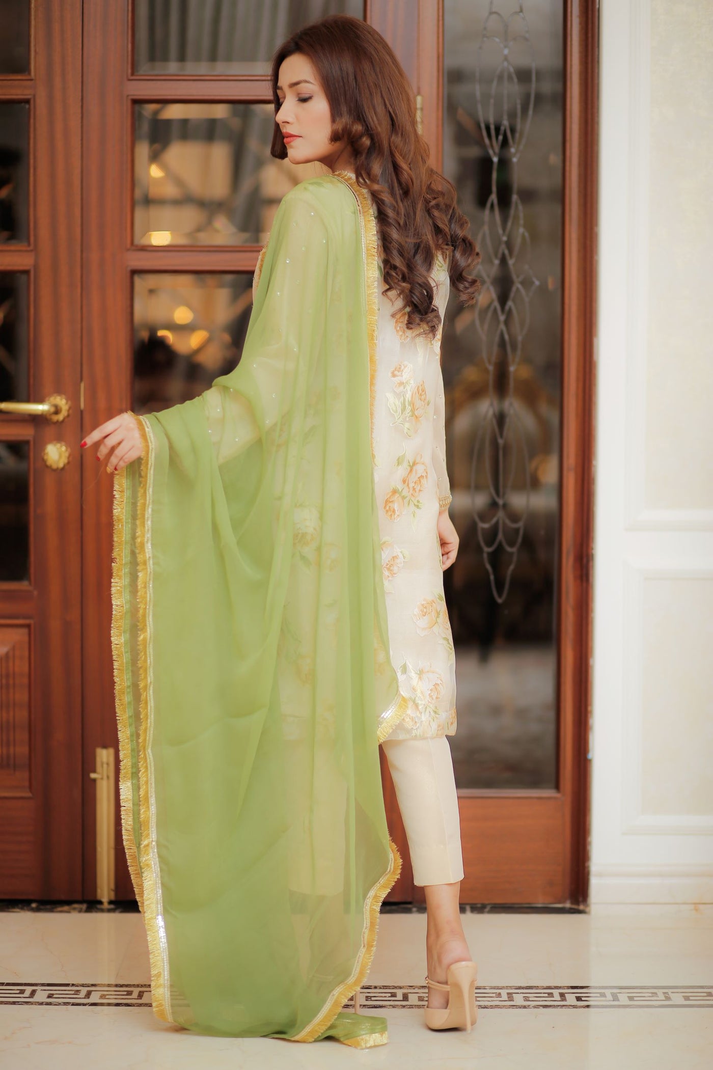 Shimmery Rose Rang Embroidered Organza & Chiffon Set | RJ’S PRET