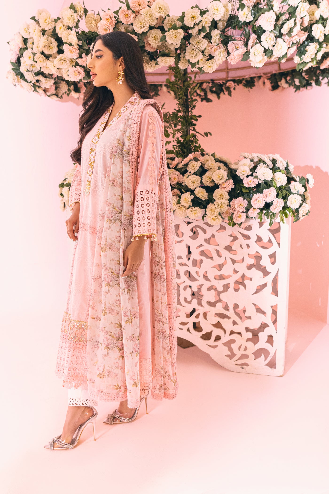 Pink Garden Inaaya Embroidered Lawn Suit | RJ’S PRET