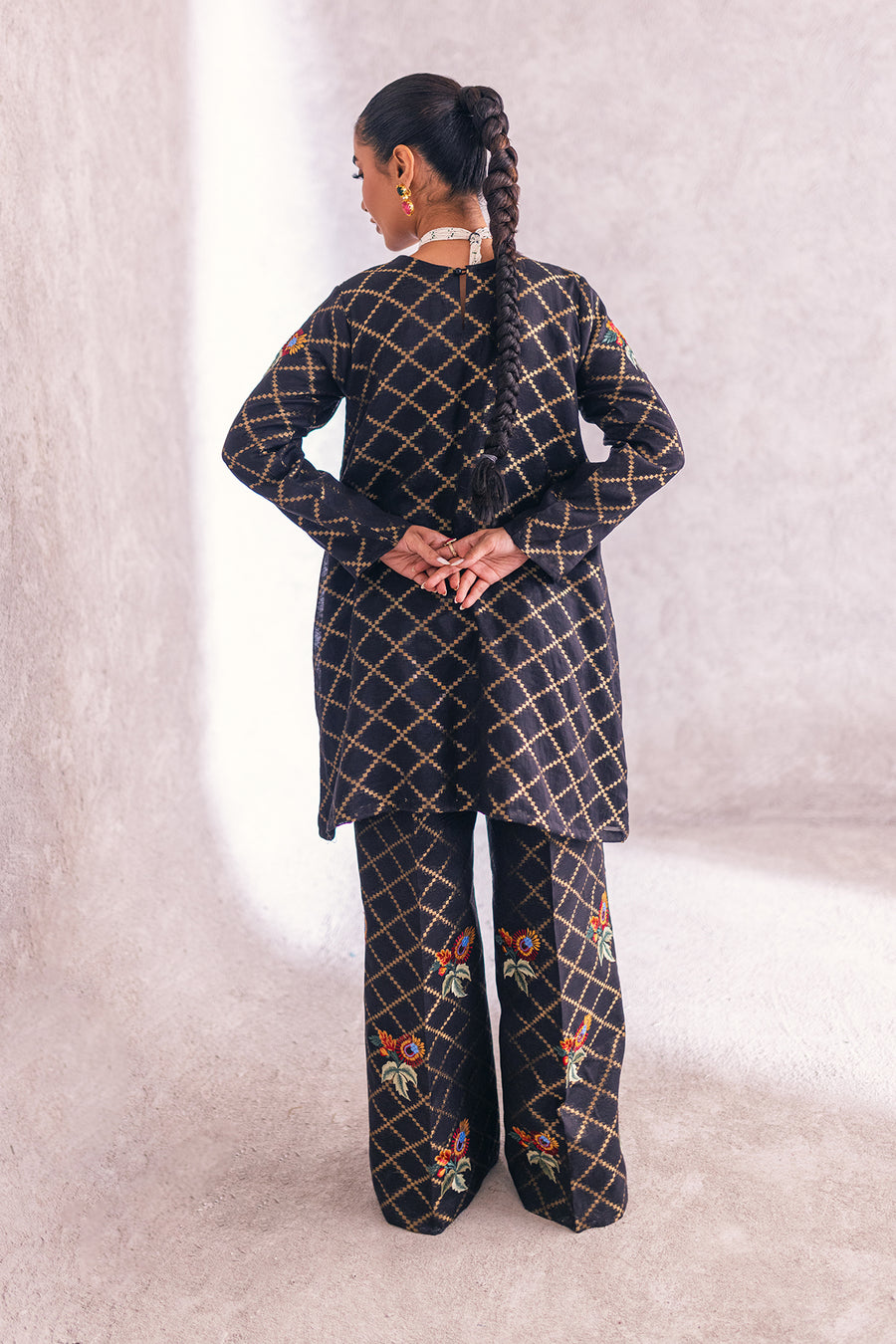 ONYX | LEENA |RJ'S PRET