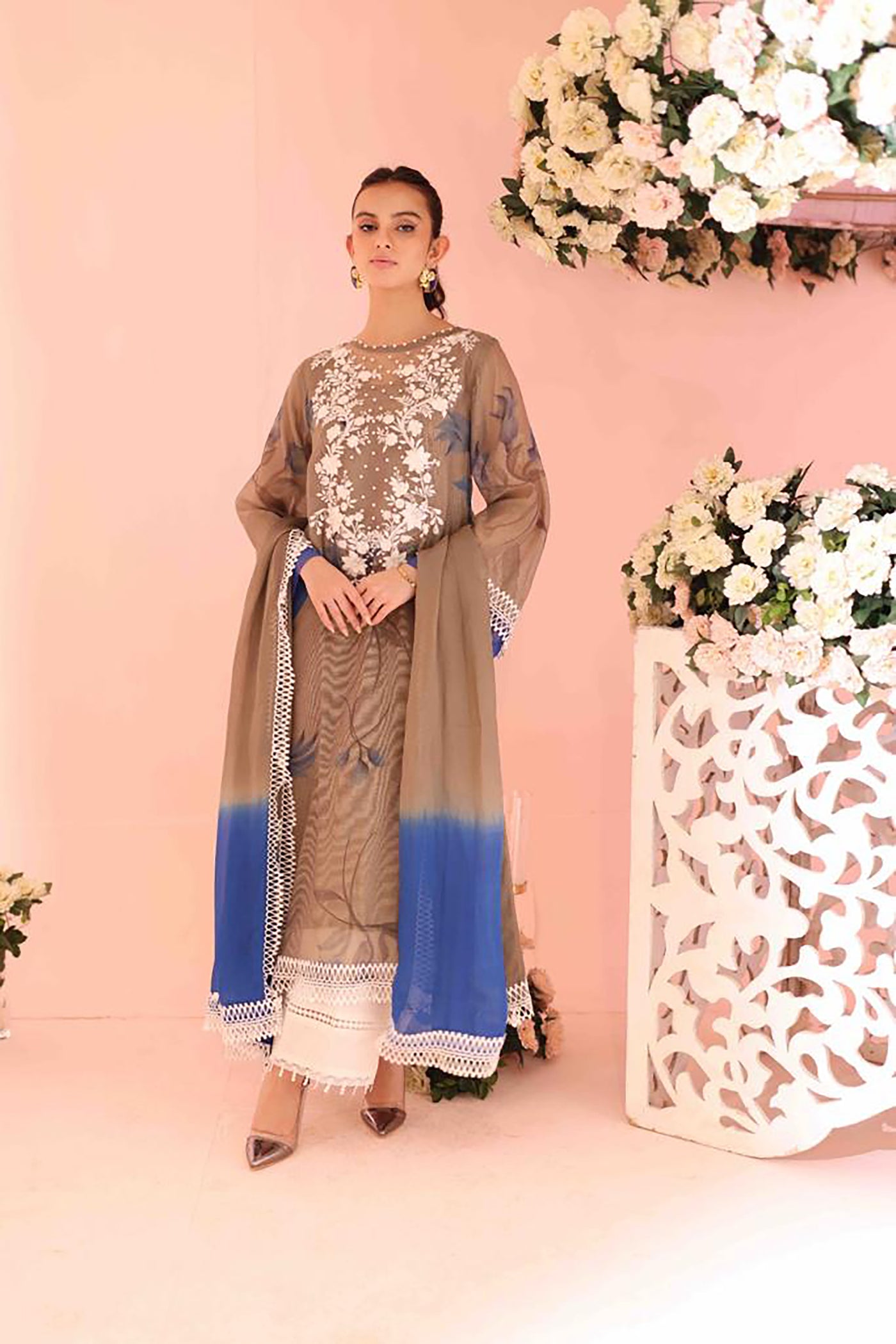 Khaddi Net Embroidered Suit with Silk Dupatta – Mist Rose Inaaya