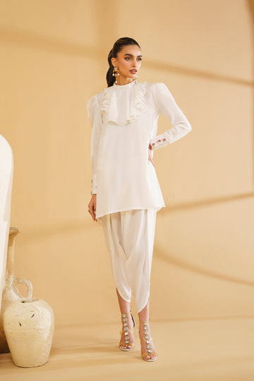 WHITE LINE | SOPHIE | RJ'S PRET