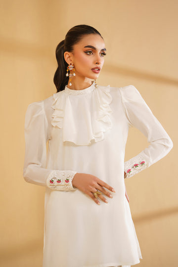 WHITE LINE | SOPHIE | RJ'S PRET