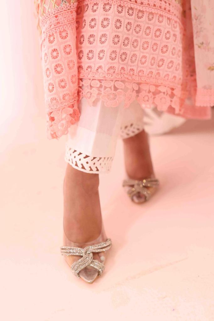 Pink Garden Inaaya Embroidered Lawn Suit | RJ’S PRET