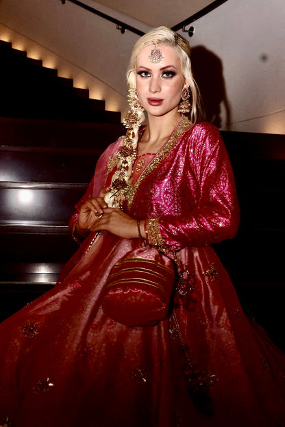 PINK AURA| STARDUST| RJ'S PRET