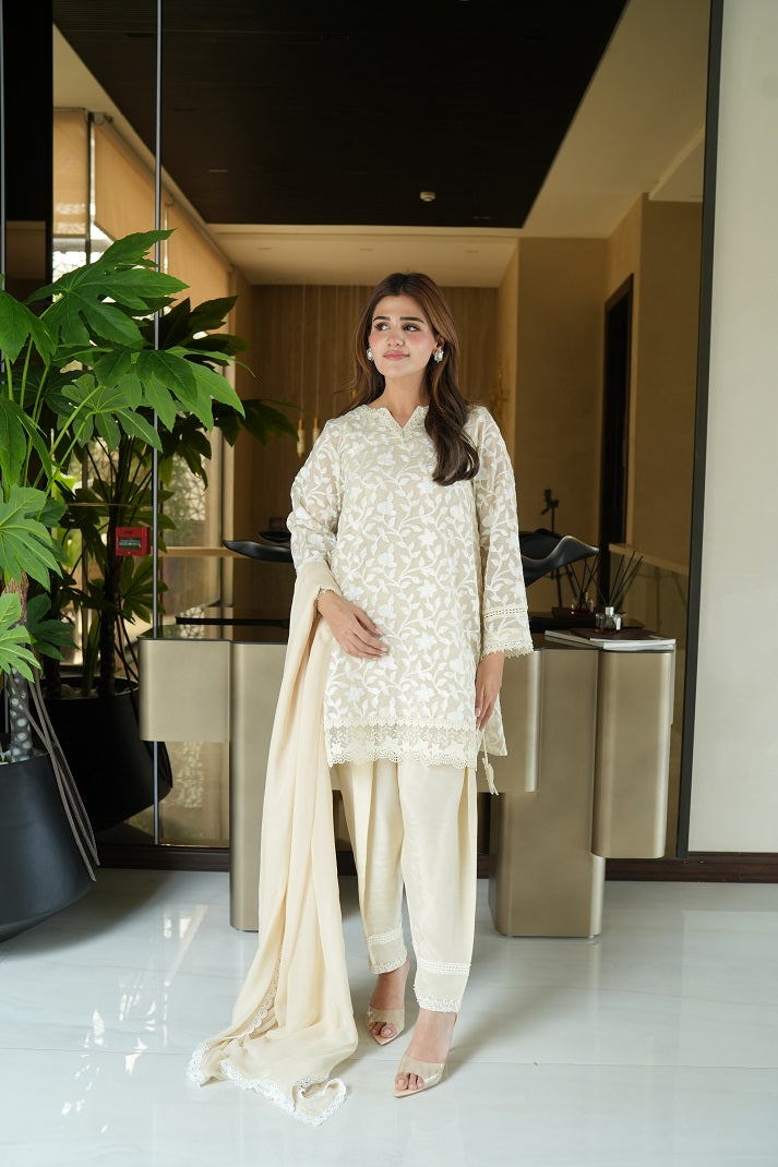BEIGE BREEZE| SILK & SPICE | RJ’S PRET