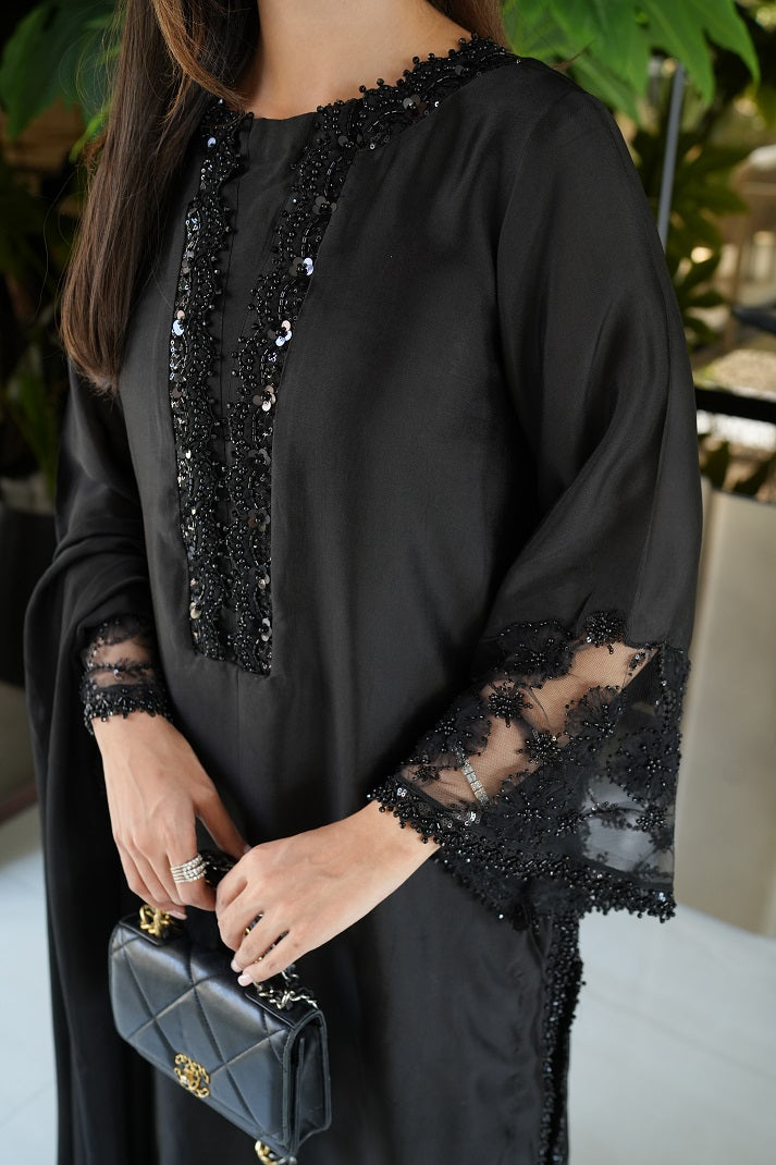 THE BLACK RADIANCE| SILK & SPICE | RJ’S PRET