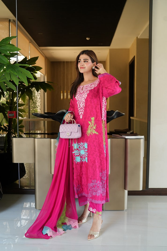 MAGENTA MELODY  SILK & SPICE | RJ’S PRET
