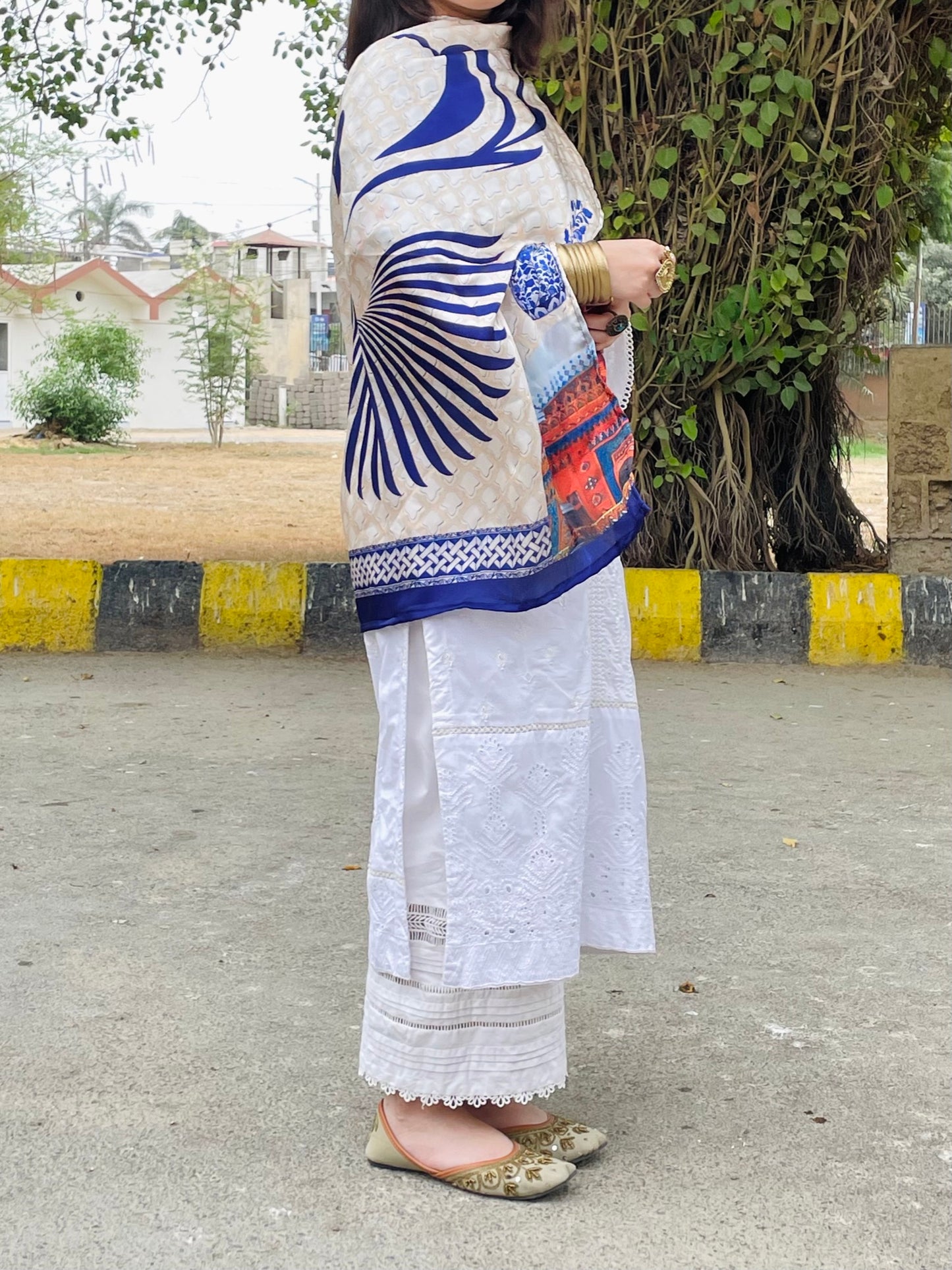 Multan Heritage Stole — Pakistan Zindabad Collection · RJ's Pret