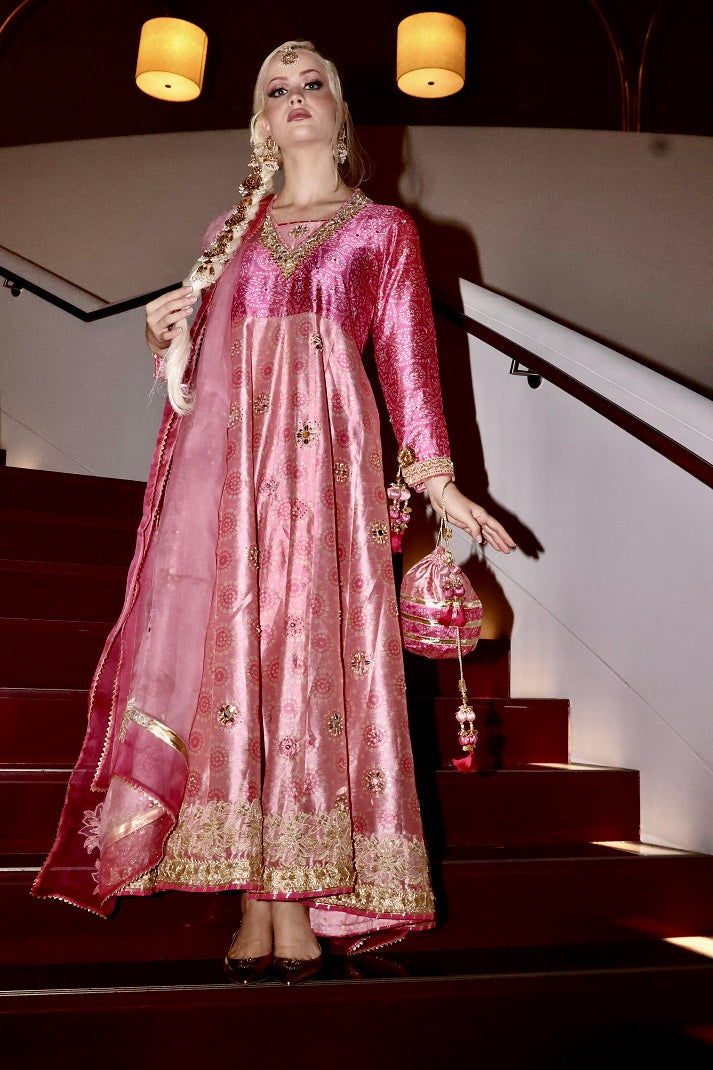 PINK AURA| STARDUST| RJ'S PRET