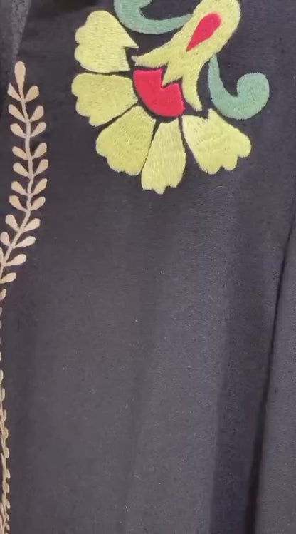 EBONY FLORAL| TAPESTRY| RJ'S PRET