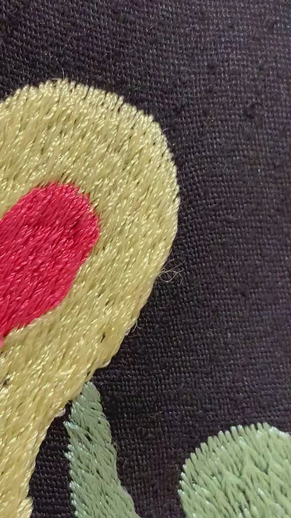 EBONY FLORAL| TAPESTRY| RJ'S PRET