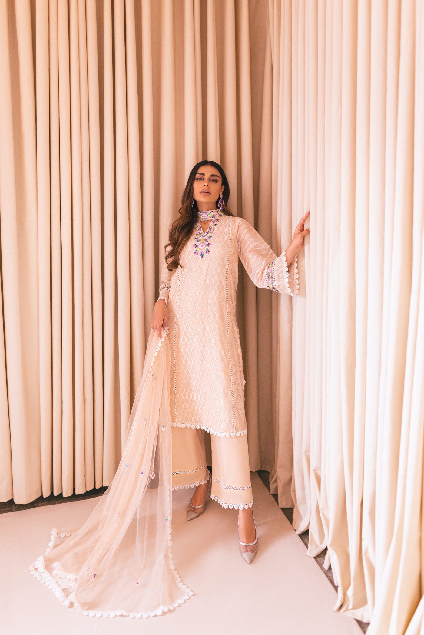 Spring Gate Umeed Embroidered Kurta Set | RJS PRET