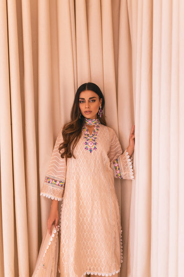Spring Gate Umeed Embroidered Kurta Set | RJS PRET
