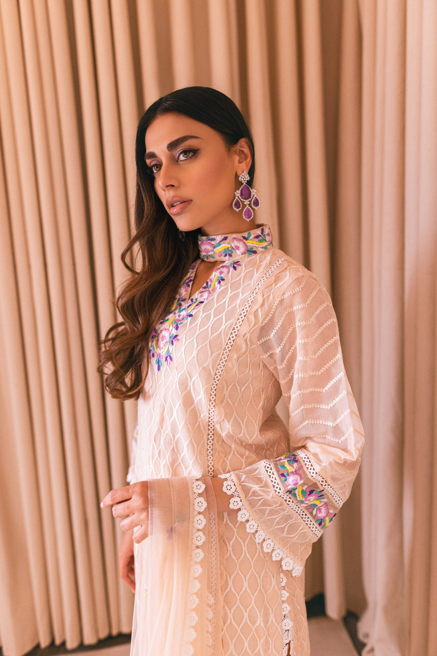 Spring Gate Umeed Embroidered Kurta Set | RJS PRET