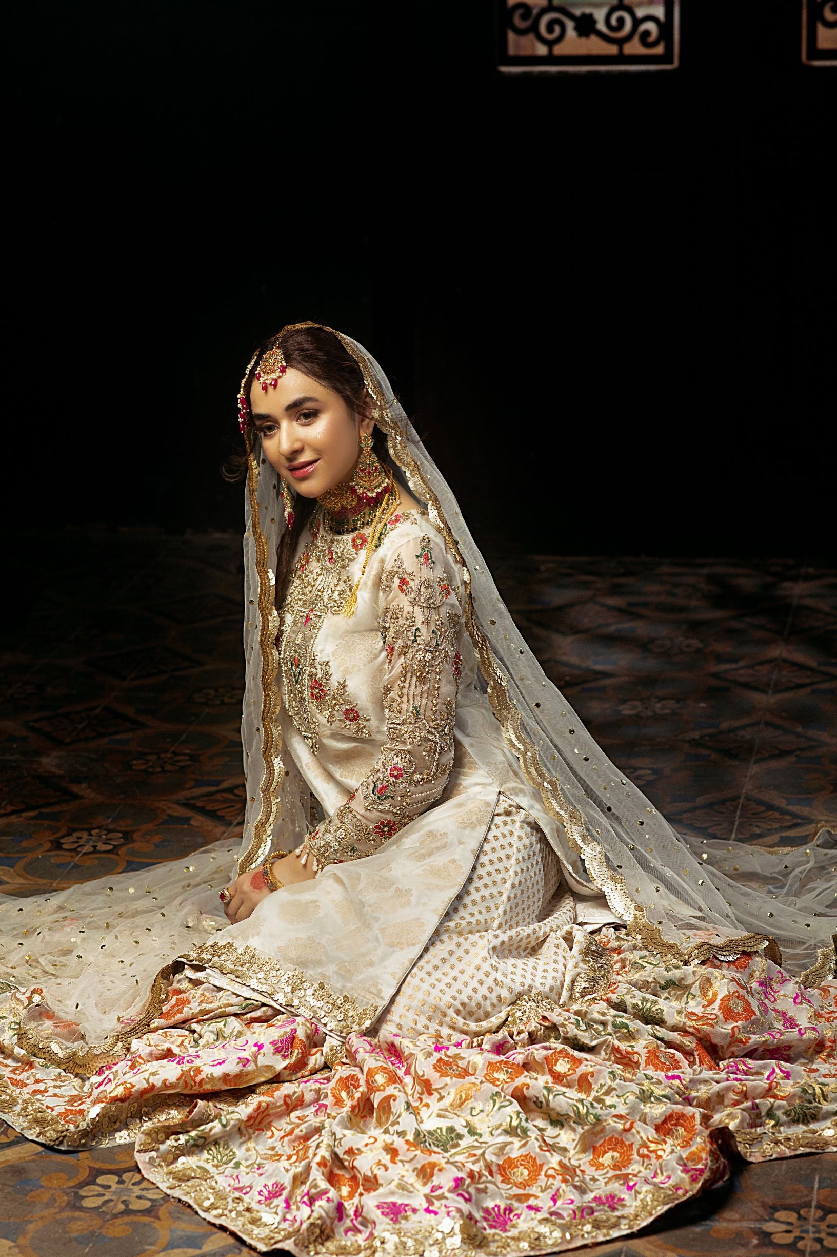 Spectacular Bridal Gharara for Wedding and Special Occasions | Bridal  gharara, Pakistani bridal dresses, Pakistani dresses