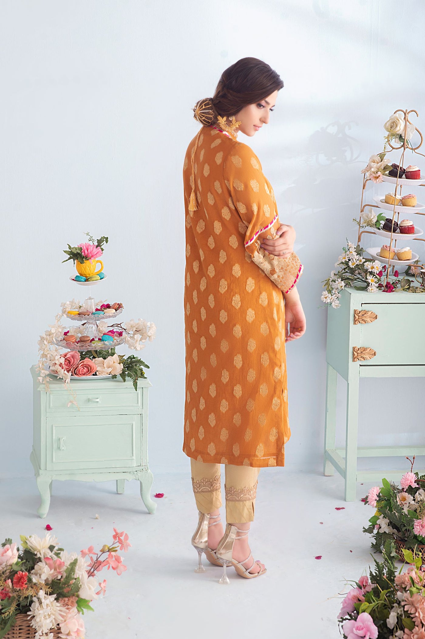 SPARKLE (HONEY GOLD) | CARNIVAL | Cotton Net Jacquard Suit | RJ’S PRET