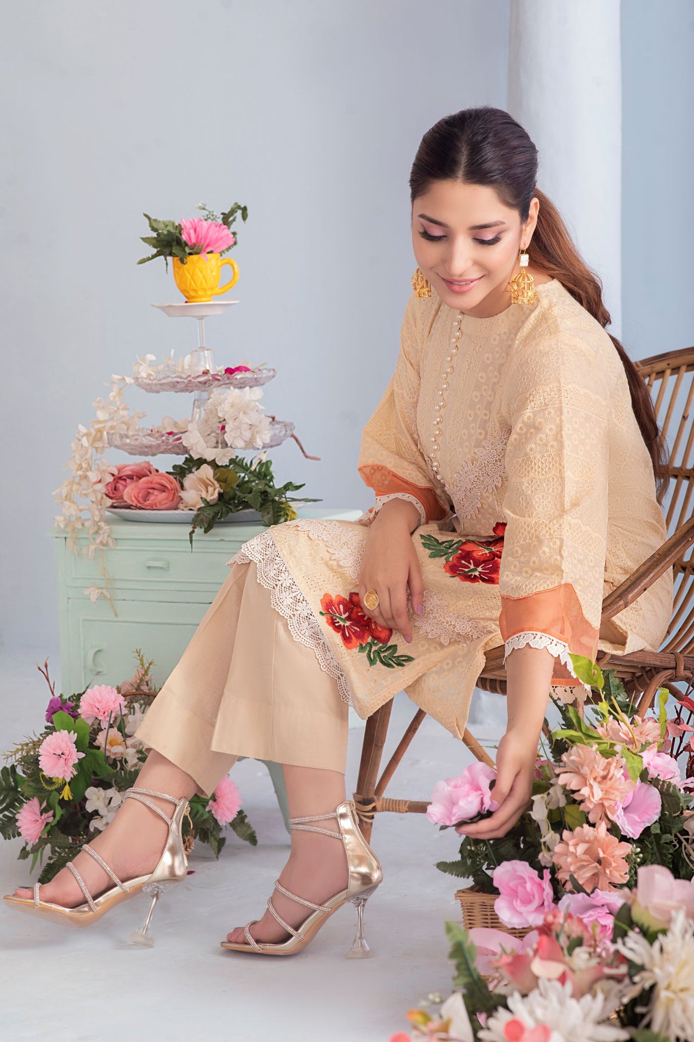HIBISCUS | CARNIVAL | Ivory Chicken Kari Outfit | RJ’S PRET