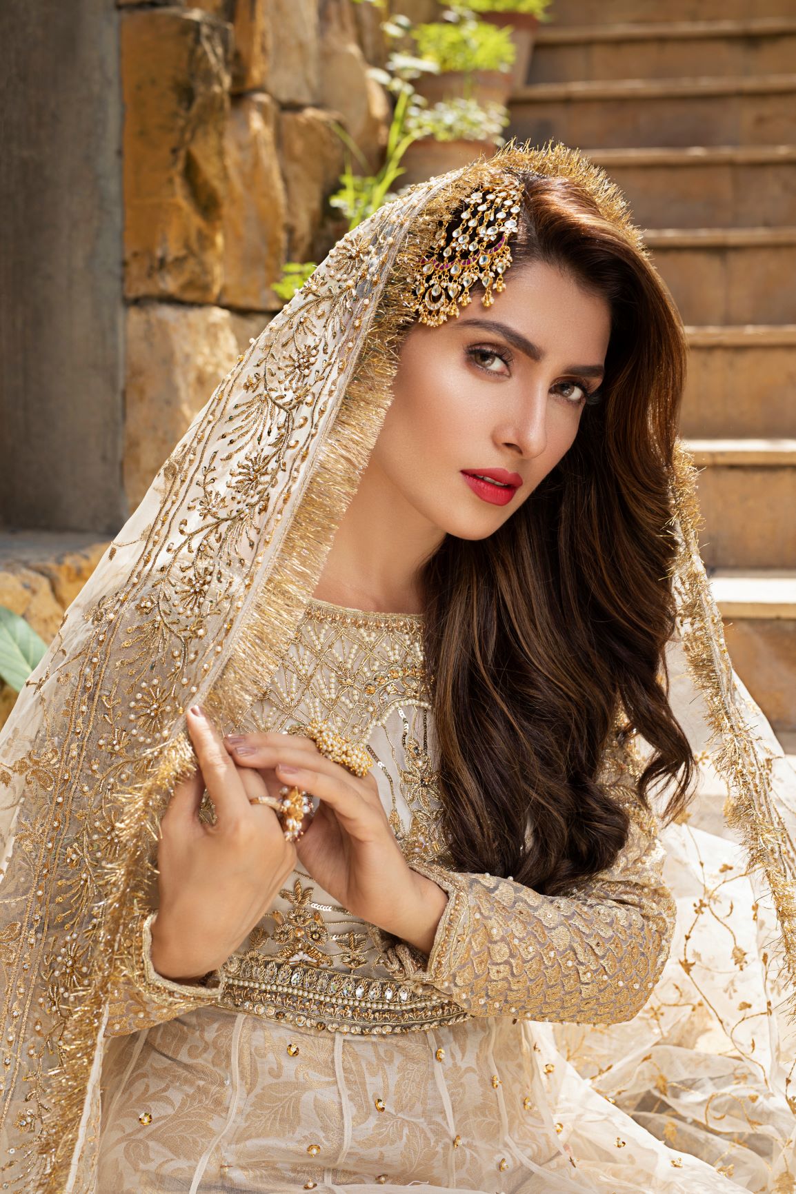 Mahnoor Shadmani Embroidered Wedding Dress | RJ’S PRET
