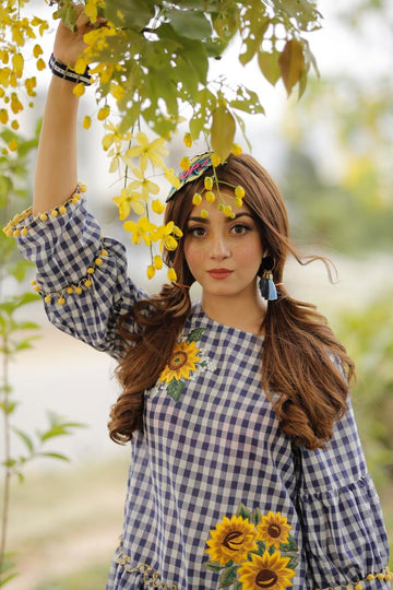 Sunflower Embroidered Top | FEMO | RJ'S PRET