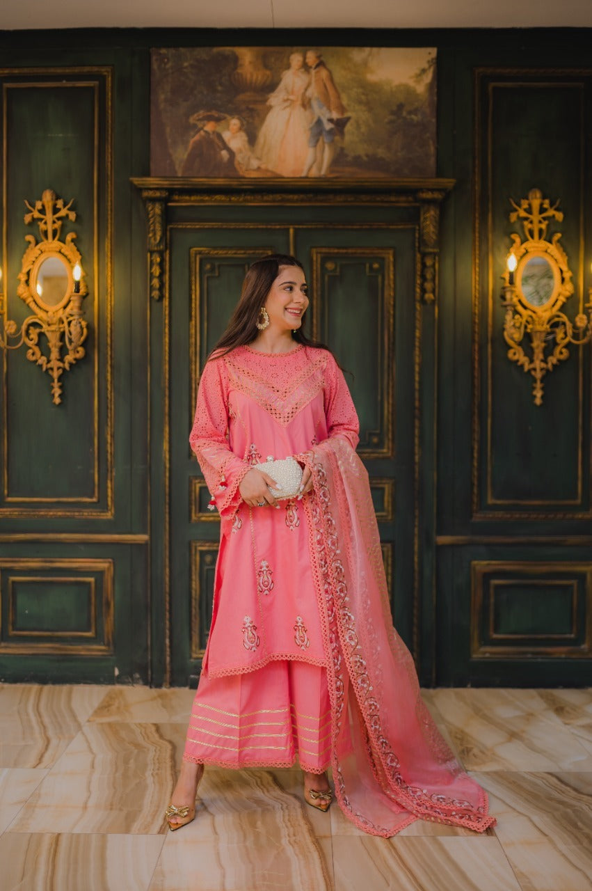 Coral Star Block Kari – Elegant Block Printed Suit with Gotta Work
