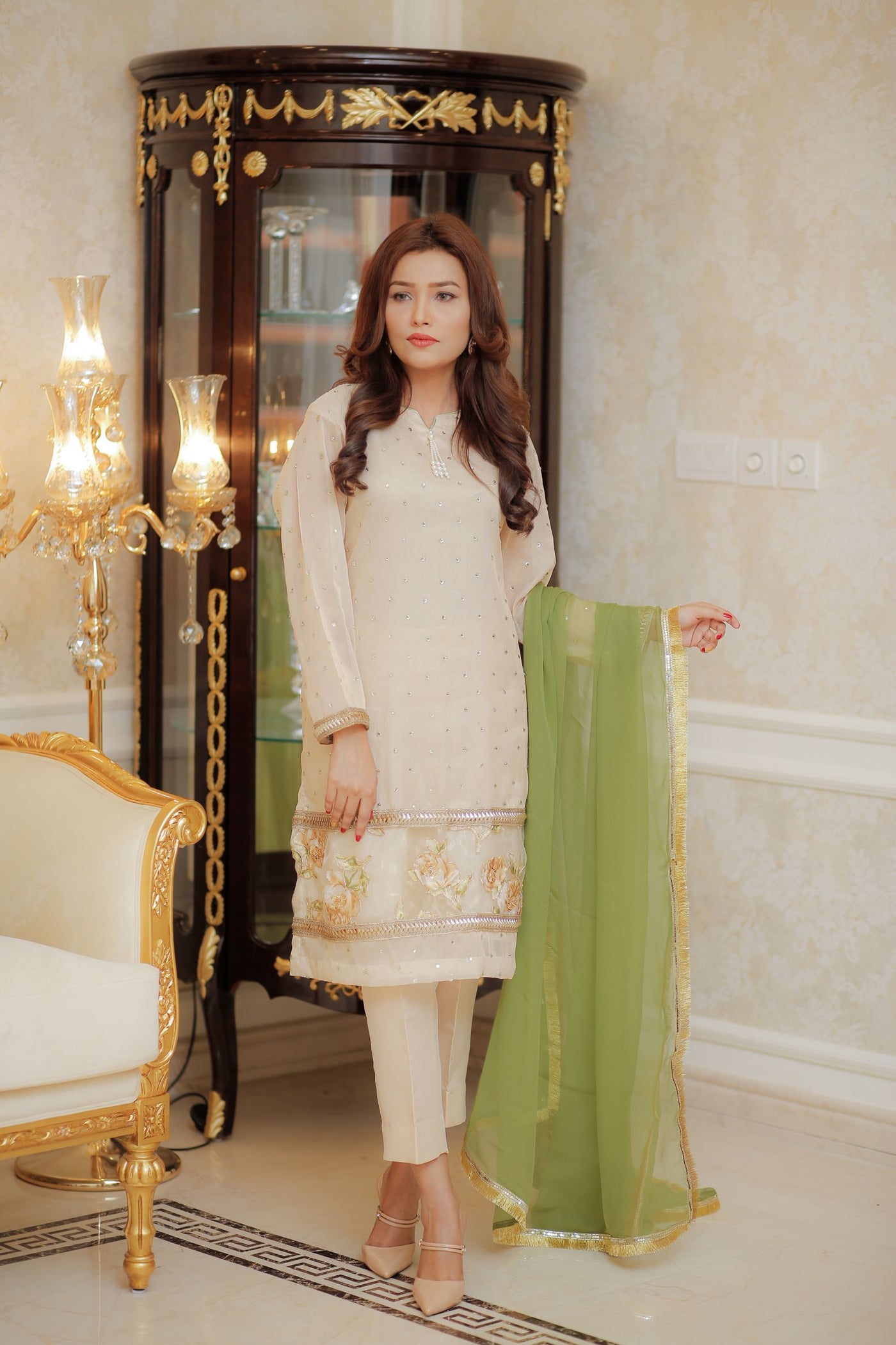 Shimmery Rose Rang Embroidered Organza & Chiffon Set | RJ’S PRET